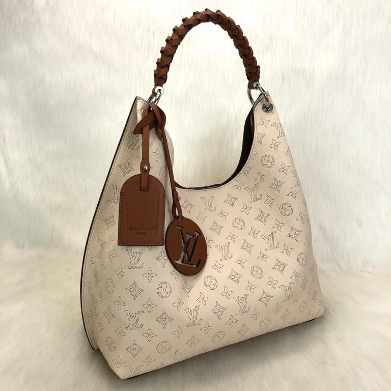 louis vuitton canta carmel krem 40x35cm