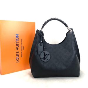 louis vuitton canta carmel siyah 40x35cm