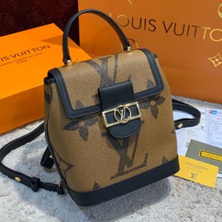 louis vuitton canta dauphine sirt monogram buyuk logo siyah 25x22
