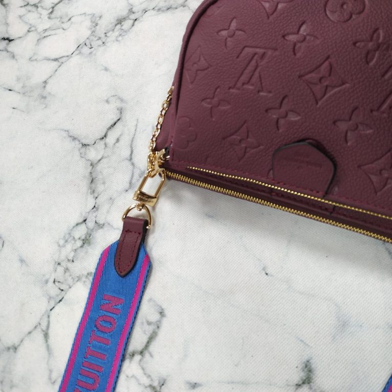 louis vuitton canta multi pochette 3 parca bordo mavi aski