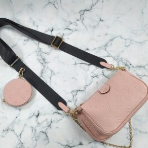 louis vuitton canta multi pochette 3 parca pembe siyah aski
