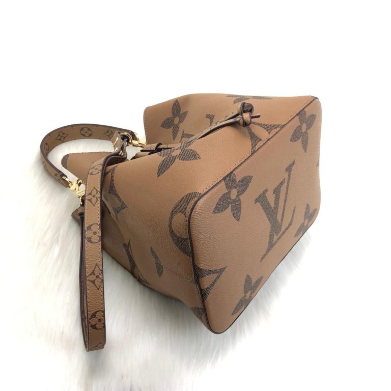 louis vuitton canta neonoe buzmeli kahve monogram 26x26