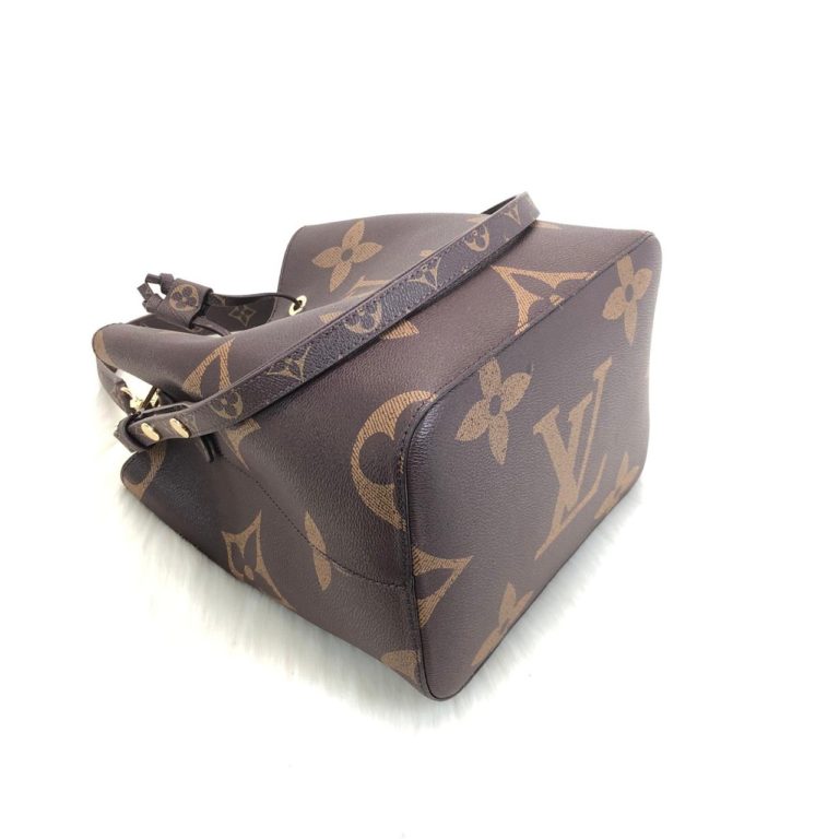 louis vuitton canta neonoe buzmeli monogram 26x26