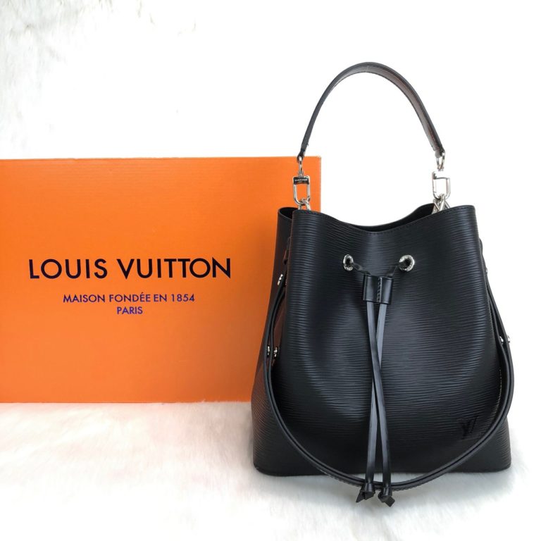 louis vuitton canta noenoe epi siyah orgu sap 26x26x17