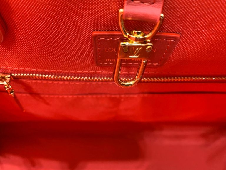 louis vuitton canta on the go gri 41x34 ithal