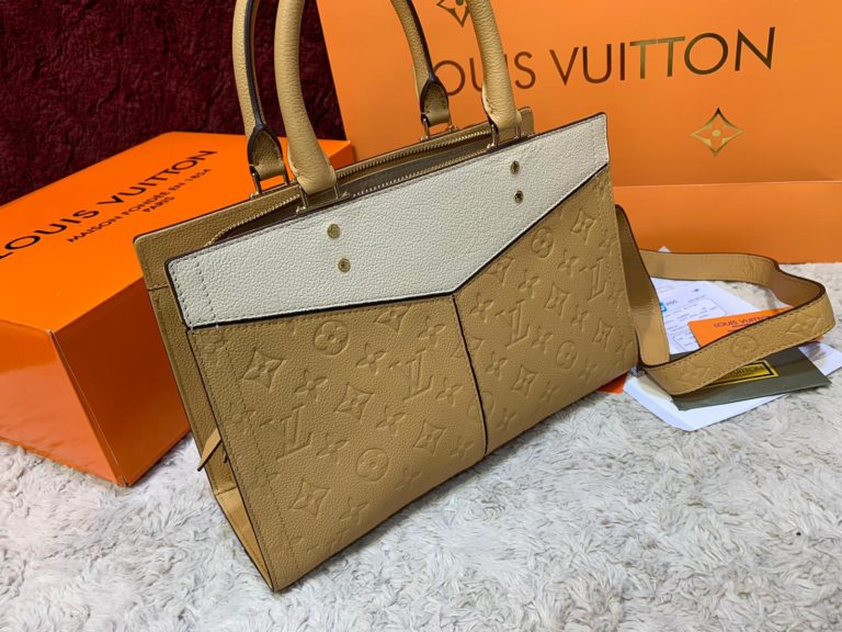 louis vuitton canta sully pm ithal sari krem 30x22 cm