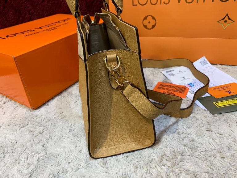 louis vuitton canta sully pm ithal sari krem 30x22 cm