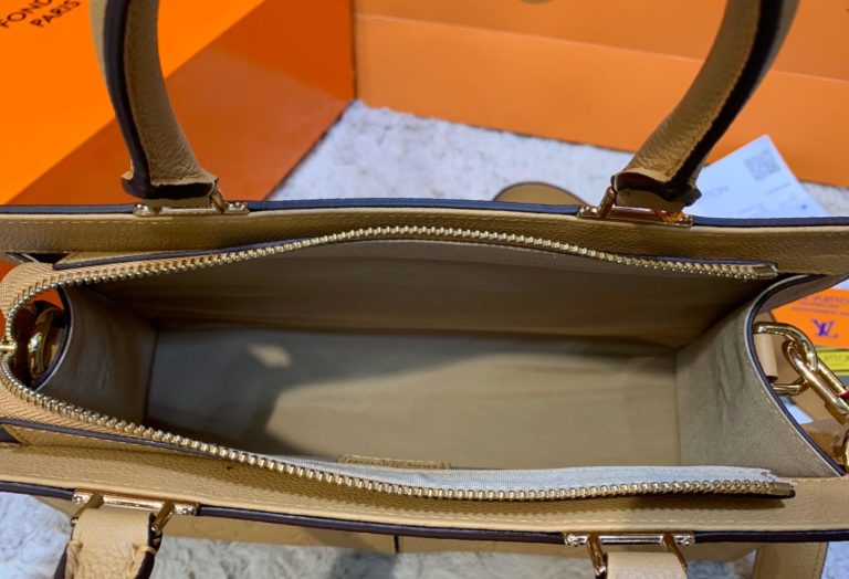 louis vuitton canta sully pm ithal sari krem 30x22 cm