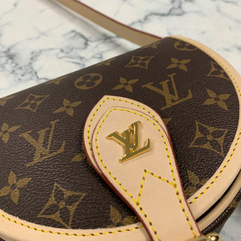louis vuitton canta tambourin monogram 19x15x8