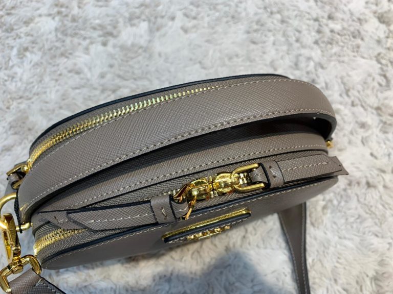 prada canta odette saffiano vizon ithal 21x14