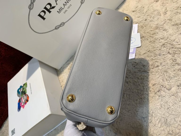 prada canta saffiano galleria gri 27x18