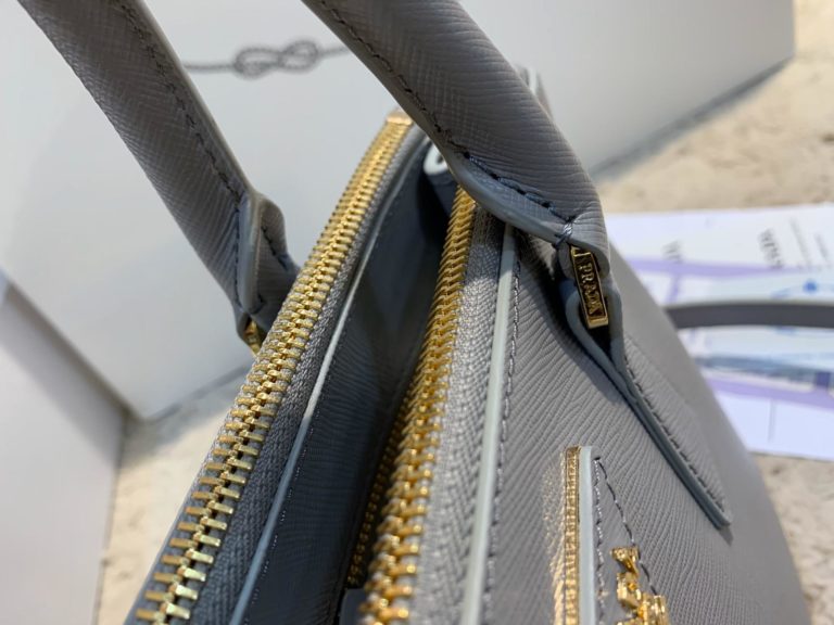 prada canta saffiano galleria gri 27x18