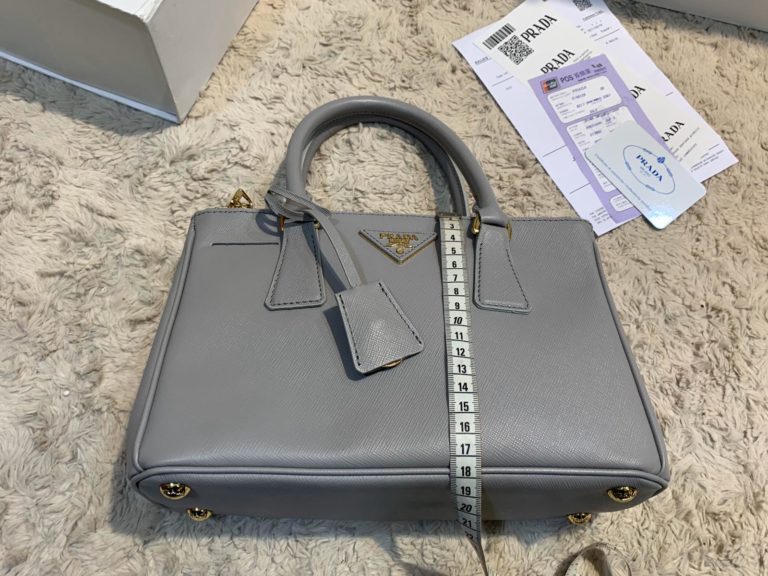 prada canta saffiano galleria gri 27x18
