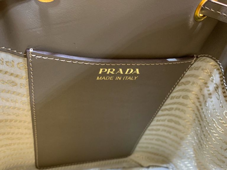 prada canta saffiano kova vizon ithal 24x24