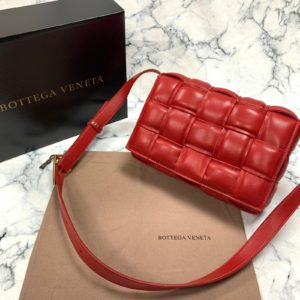 bottega vanetta canta Padded Cassette kirmizi 26x18cm
