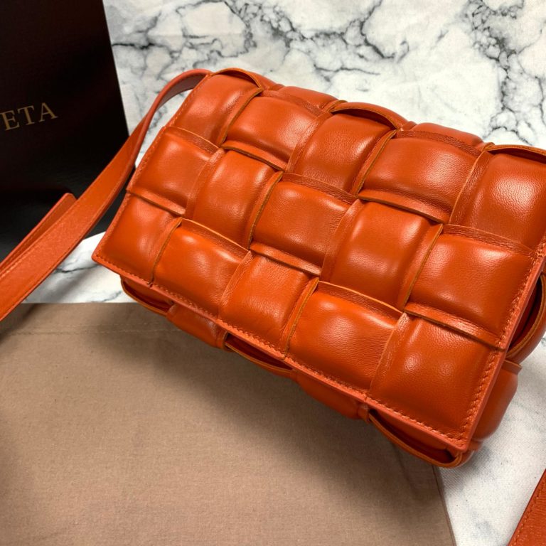 bottega vanetta canta Padded Cassette turuncu 26x18cm