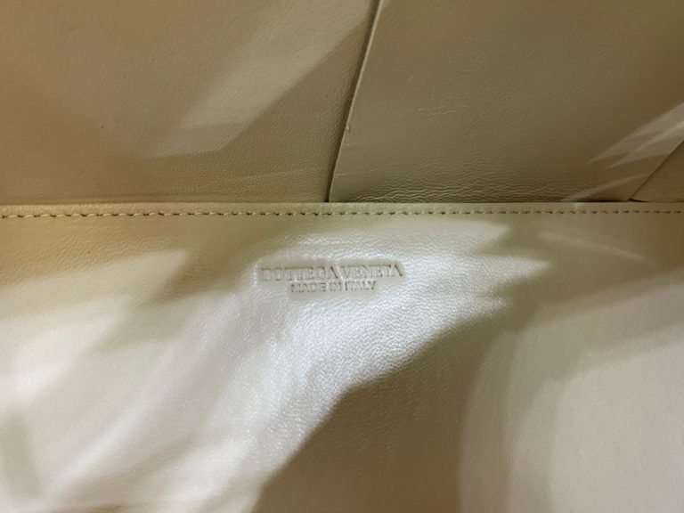 bottega vanetta canta veneta tote vizon deri 41x31x11