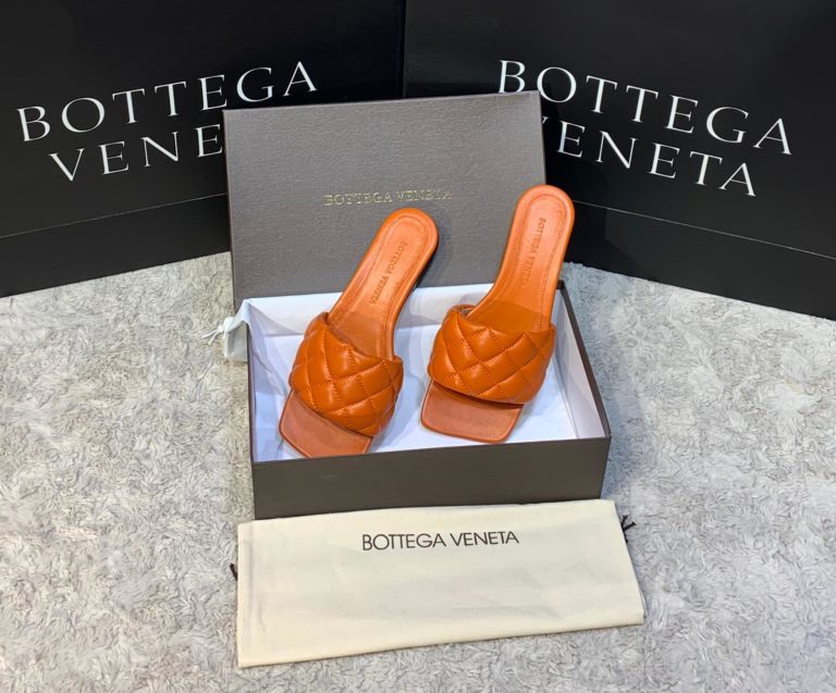 bottega vanetta terlik topuklu turuncu