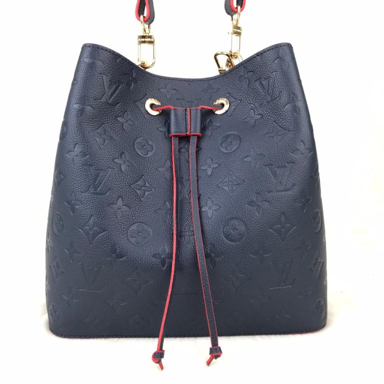 louis vuitton canta neonoe monogram lacivert 26x26