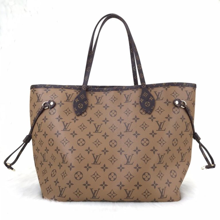louis vuitton canta neverfull buyuk logolu 31x28x17