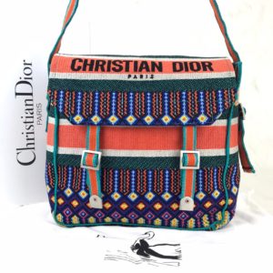 Christian Dior canta Camp Messenger capraz ithal renkli el orgusu 28.5 x 25 x 12 cm
