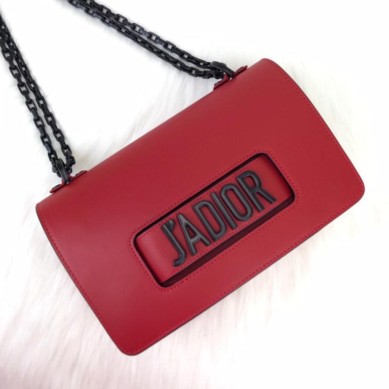 Christian Dior canta Jadior  hakiki deri kirmizi  26x17 cm