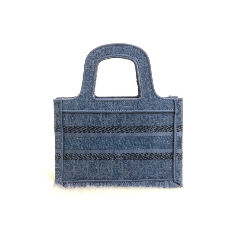 Christian Dior canta Oblique Mini Embroided Tote dokuma mavi 24x16 cm