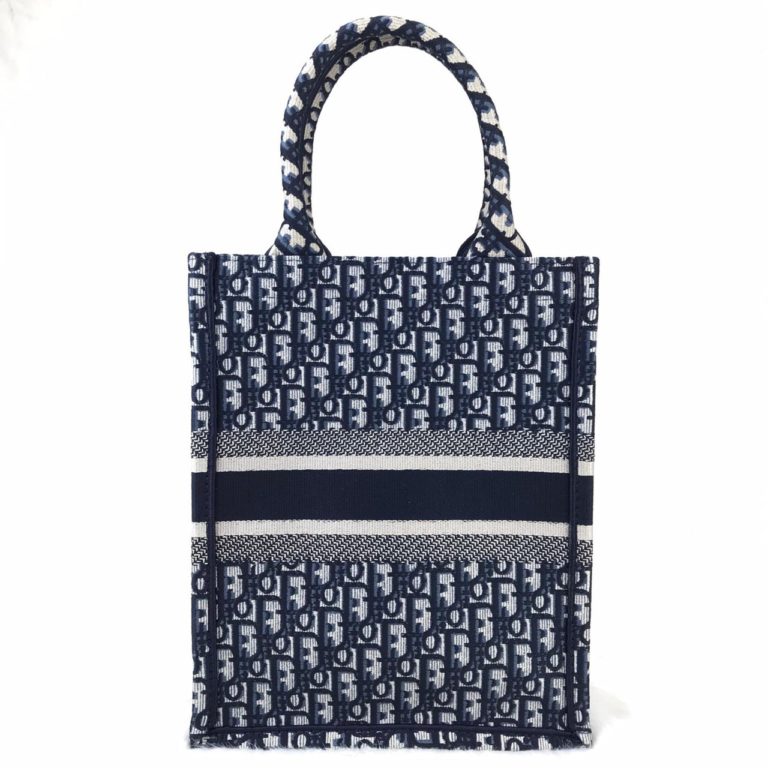 Christian Dior canta Vertical Book Tote full el dokuma siyah 34x27 cm