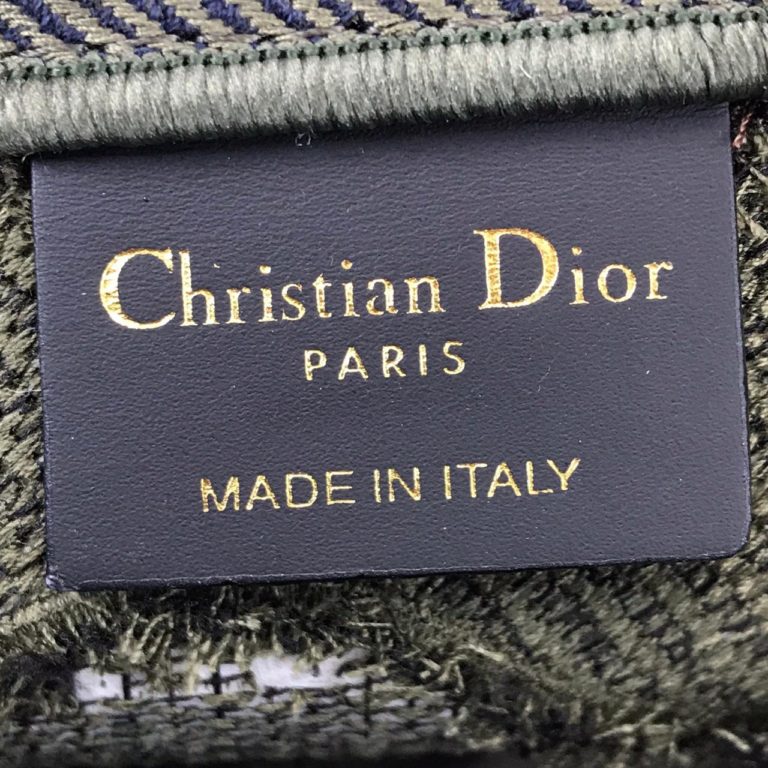 Christian Dior canta Vertical Book Tote full el dokuma yesil 34x27 cm