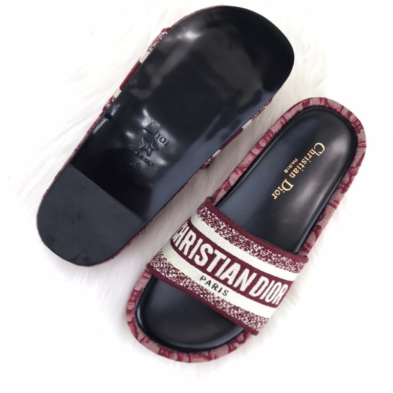 Christian Dior terlik hakiki deri bordo taban ve uzeri keten orgu
