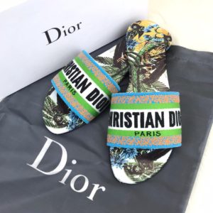 Christian Dior terlik hakiki deri yesil