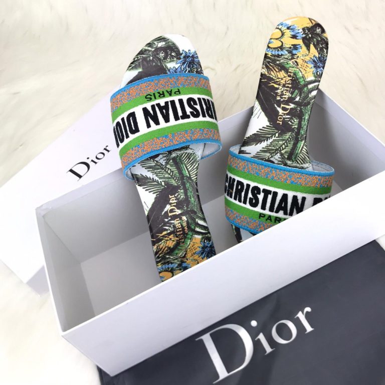 Christian Dior terlik hakiki deri yesil