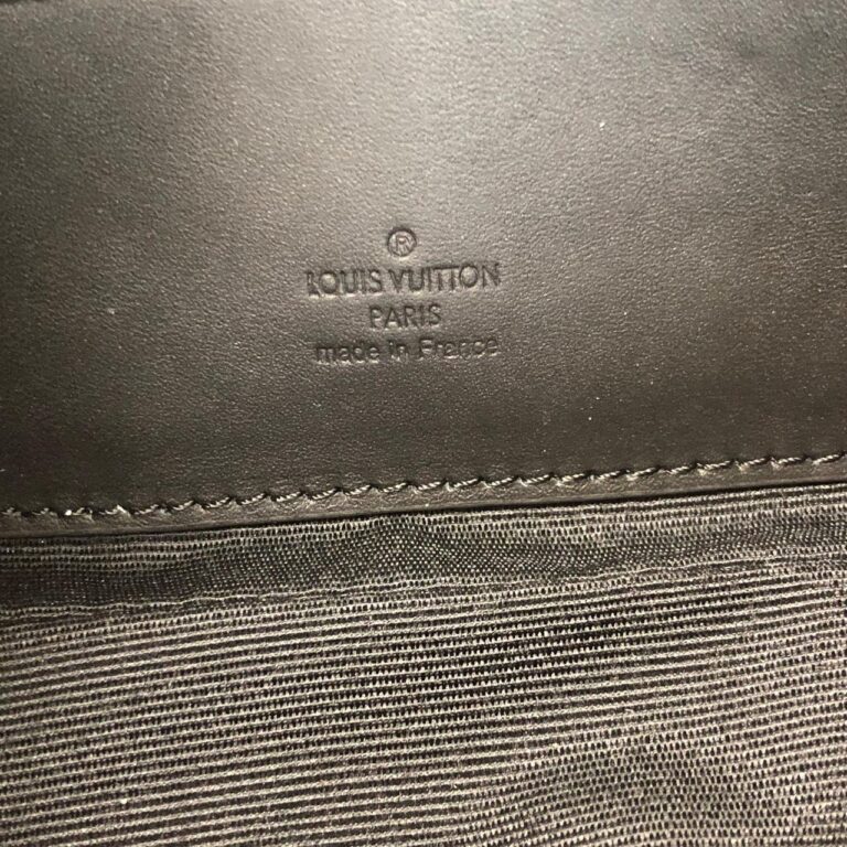 louis vuitton canta pochette volga 23x11cm