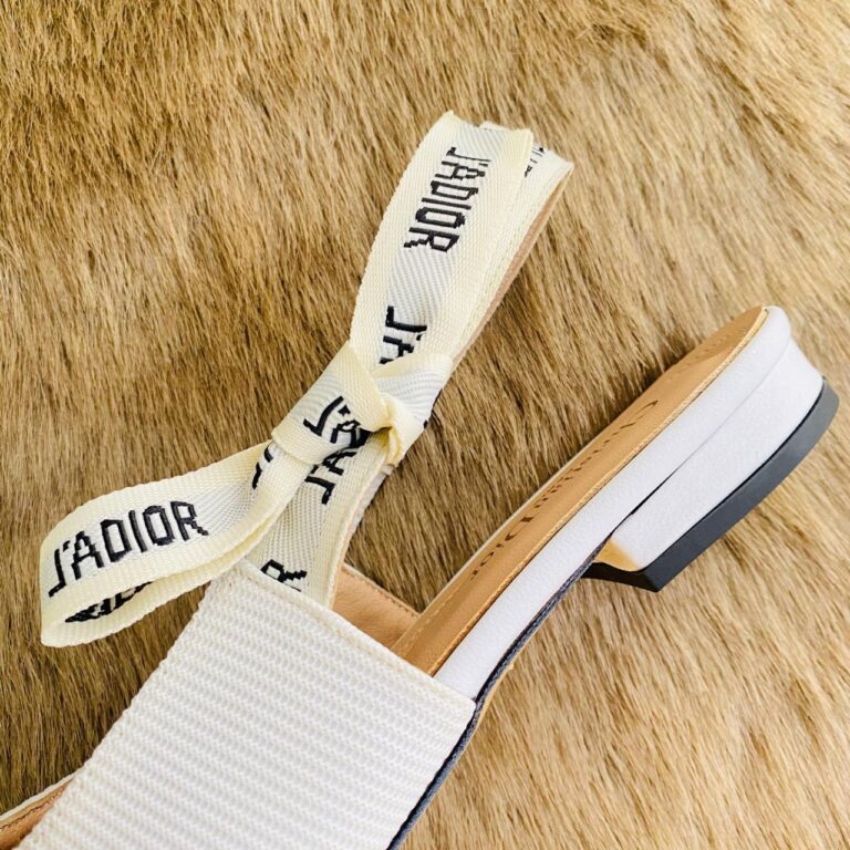 christian dior canta ballerina flat jadior babet beyaz