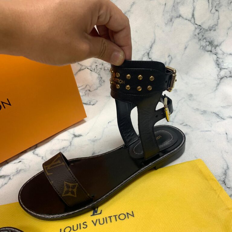 louis vuitton ayakkabi gladiator flat sandalet