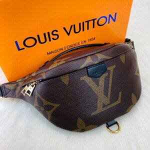 louis vuitton canta bel bumbag oversize kahve