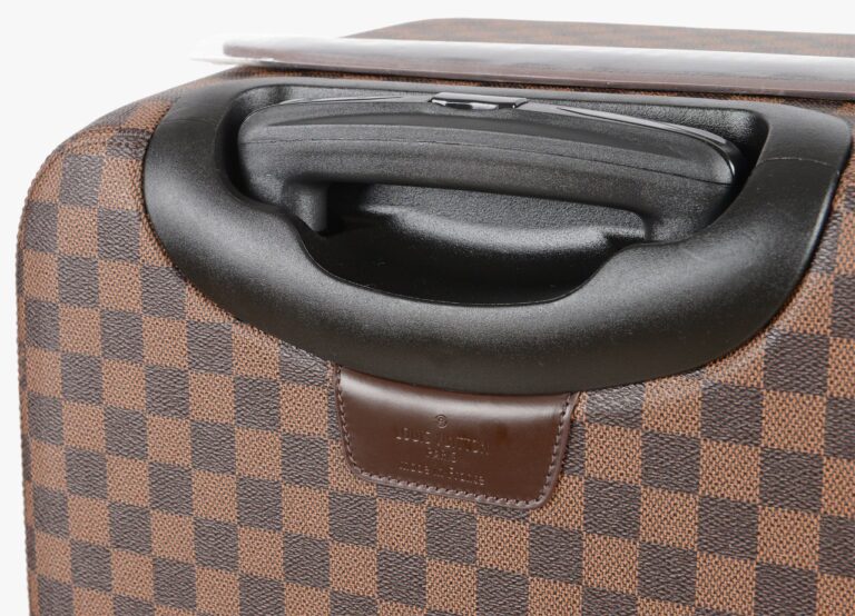 louis vuitton canta damier zephyr kabin boy cek cek valiz 55cm