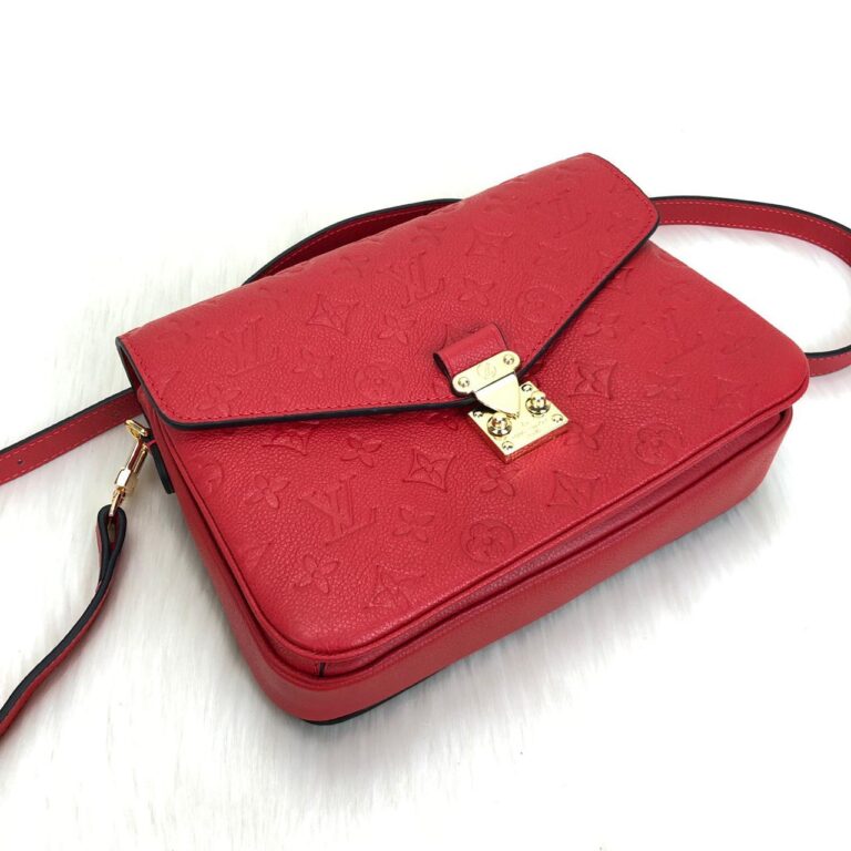 louis vuitton canta kirmizi metis pochette 25x19cm