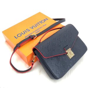 louis vuitton canta lacivert metis pochette 25x19cm