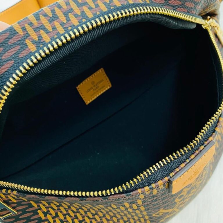 louis vuitton canta lv2 collection bumbag bel