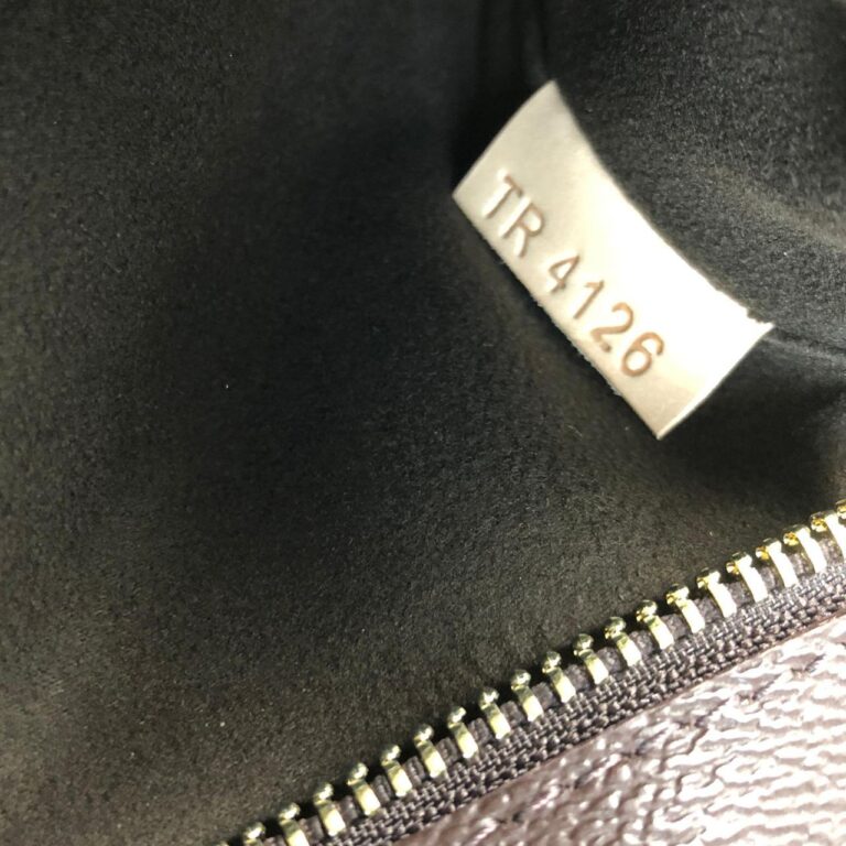 louis vuitton canta metis kahve monogram pochette 25x19cm