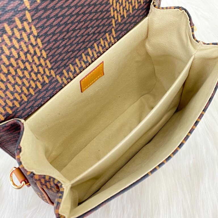 louis vuitton canta metis pochette 25x19
