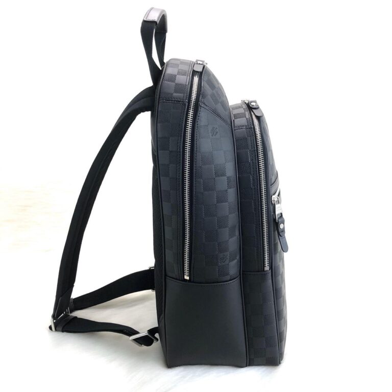 louis vuitton canta michael backpack sirt infiniti