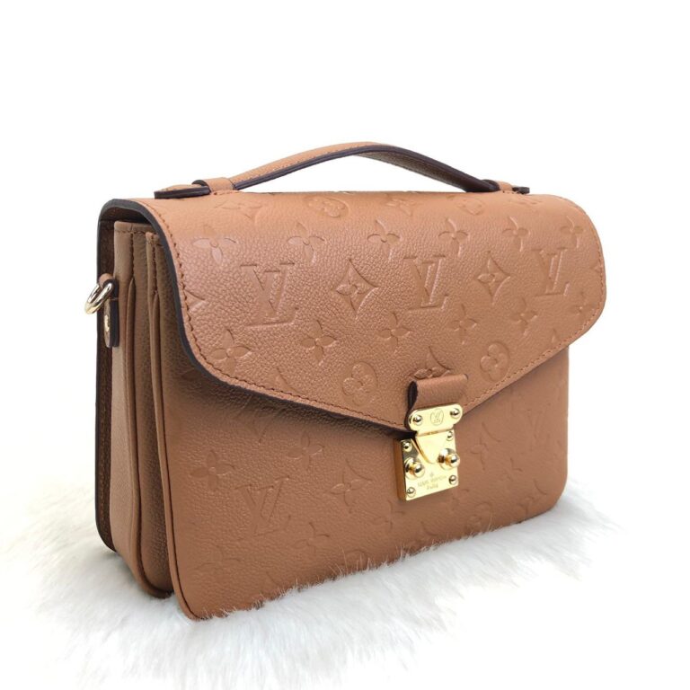 louis vuitton canta taba metis pochette 25x19cm
