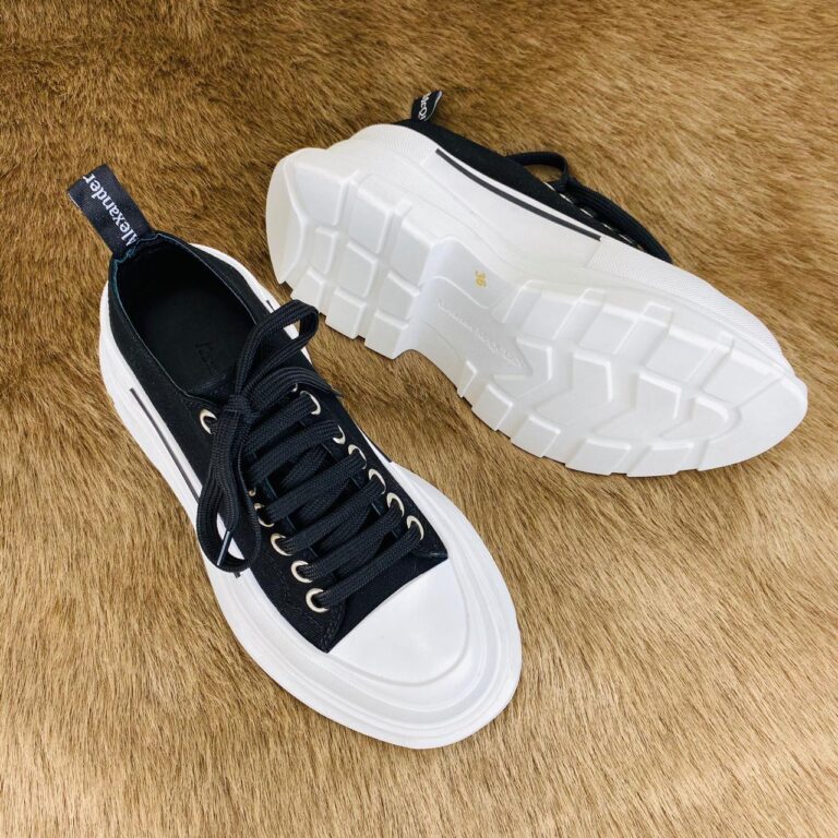 alexander mcqueen ayakkabi siyah sneaker Tread Slick kaucuk taban