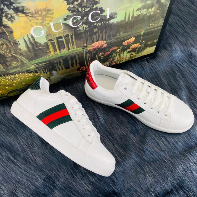 gucci ayakkabi ace embroided sneaker