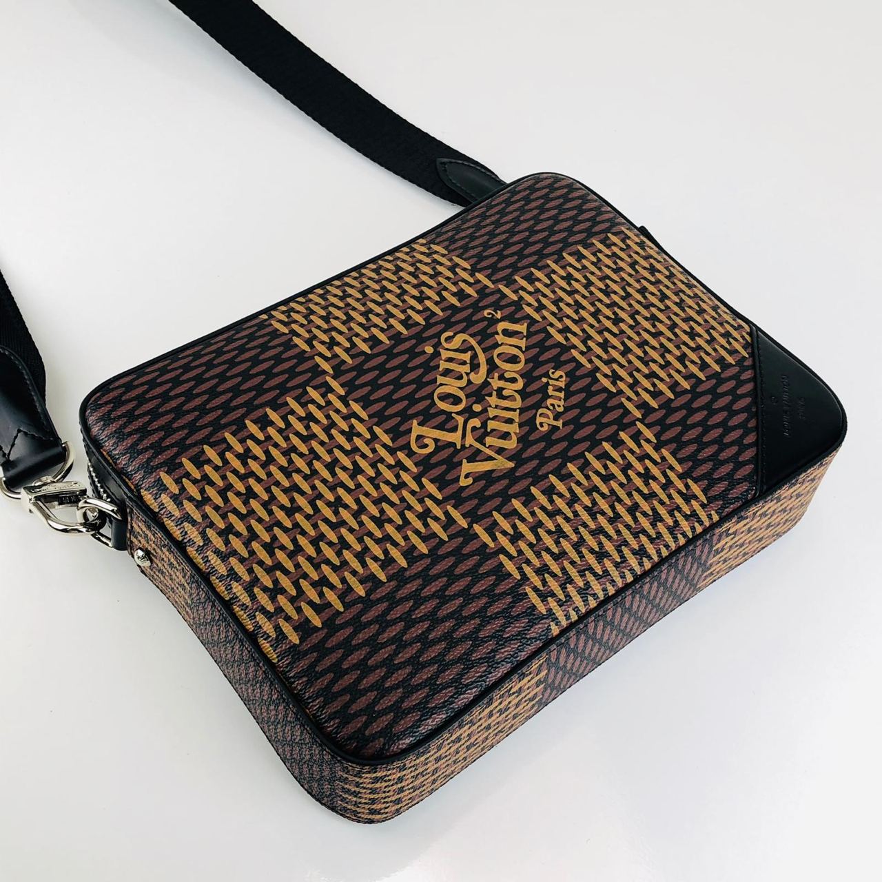 Louis Vuitton x Nigo LV2 Collection Accessoires  Le Site de la Sneaker