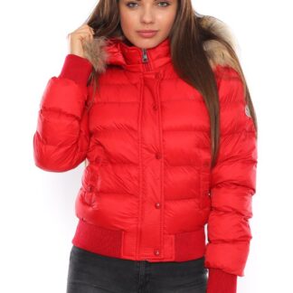 moncler mont beli lastikli kirmizi mat yatay desen kapuson QR kod