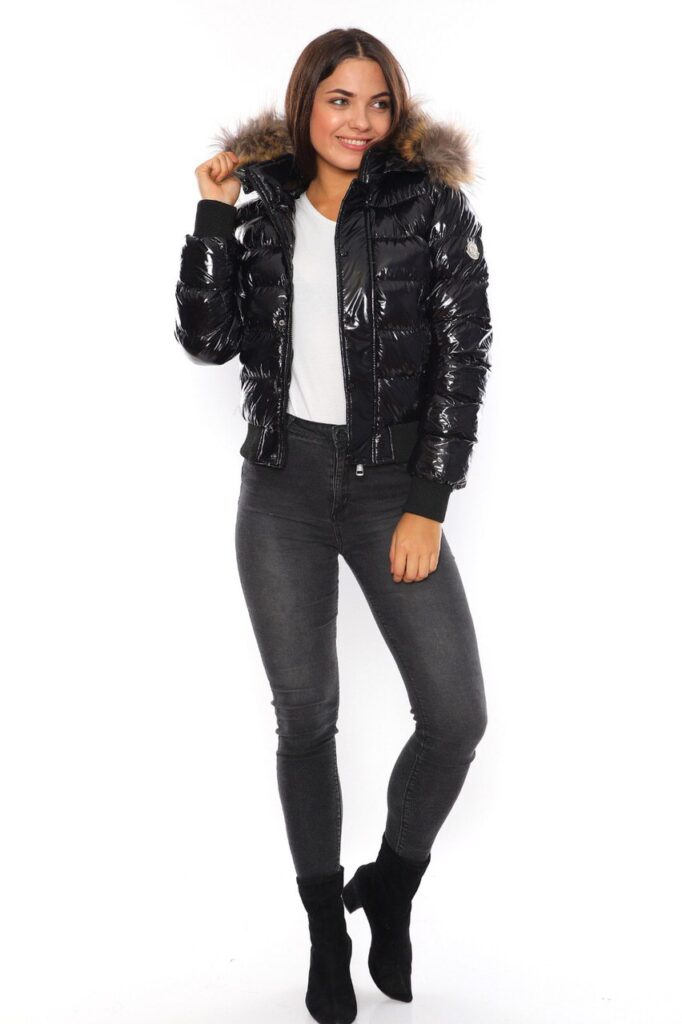 moncler mont beli lastikli siyah parlak yatay desen kapuson QR kod