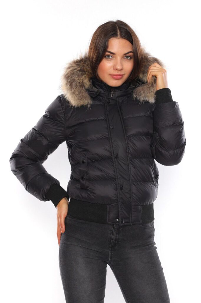 moncler mont beli lastikli yatay desen kapuson QR kod